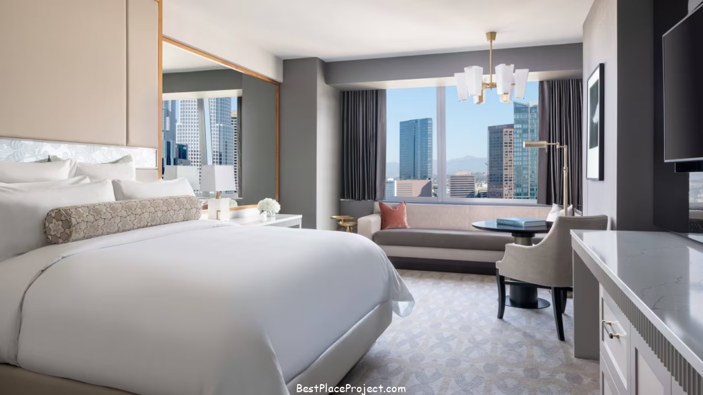 Hotels With Balconies In Los Angeles